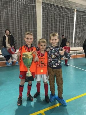 Ajutor de Antrenor fotbal copii (3-10 ani)